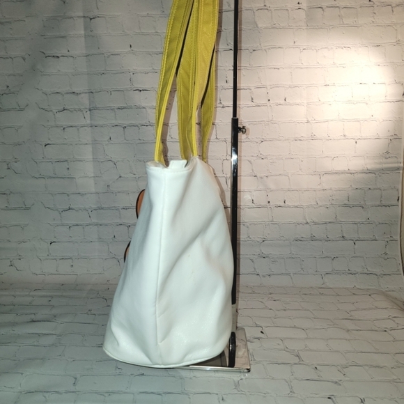 Victoria Leland designs. Unique leather handbag/shoulder bag - Picture 2 of 9